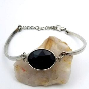 Onyx magical amulet bracelet